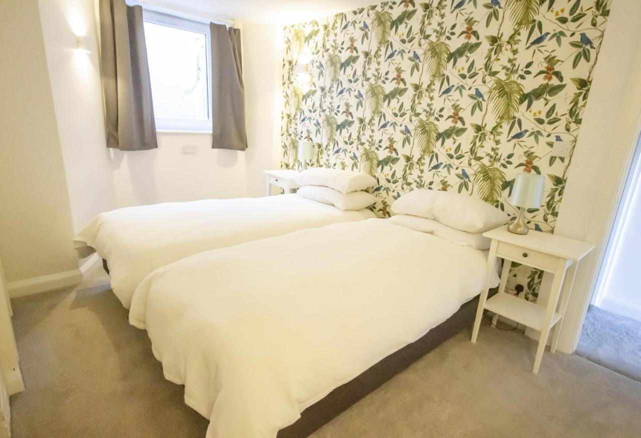 Garden Apartment วินเชสเตอร์ ภายนอก รูปภาพ